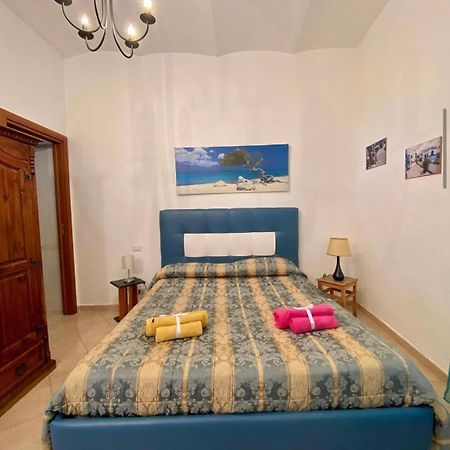 Casa Vacanze Torre Di Mola Formia Exteriör bild