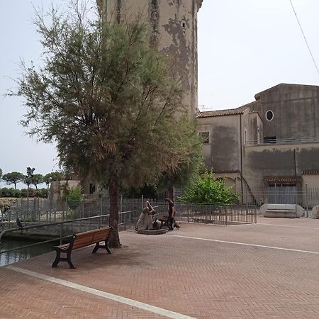 Casa Vacanze Torre Di Mola Formia Exteriör bild
