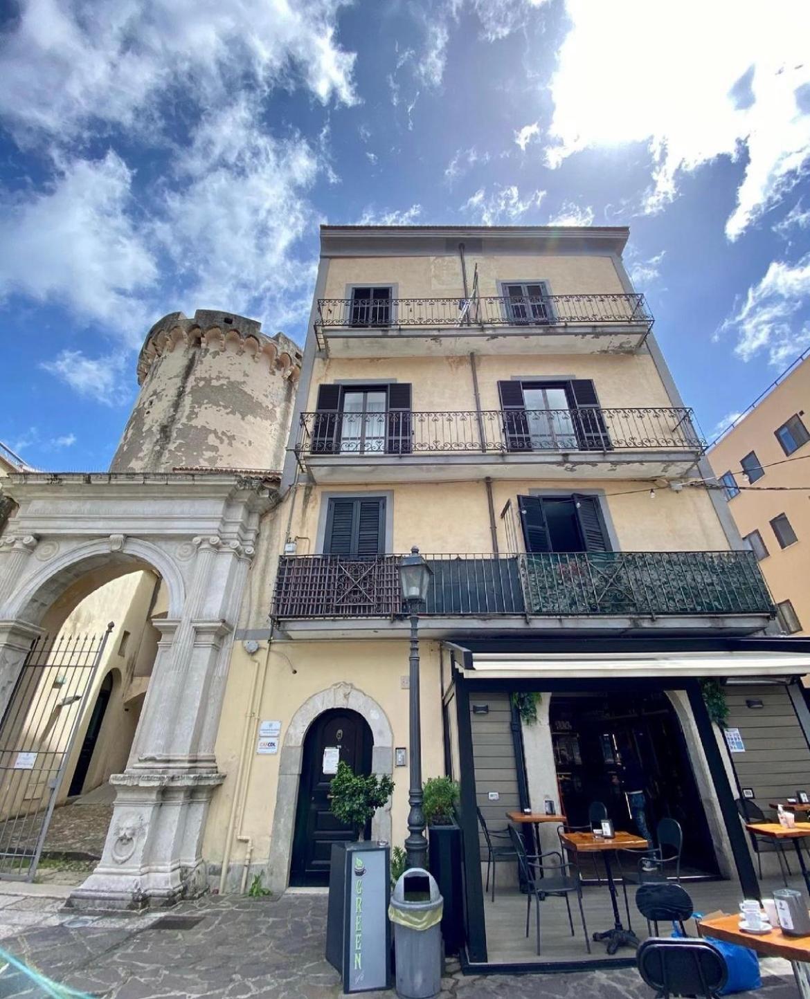 Casa Vacanze Torre Di Mola Formia Exteriör bild